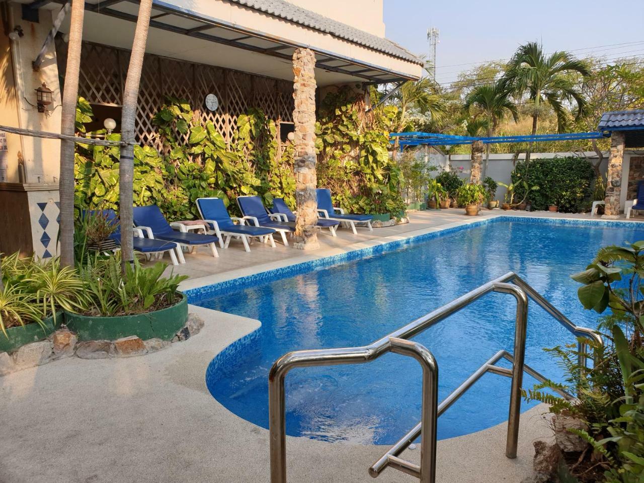 Villa Germania Pattaya Exterior foto